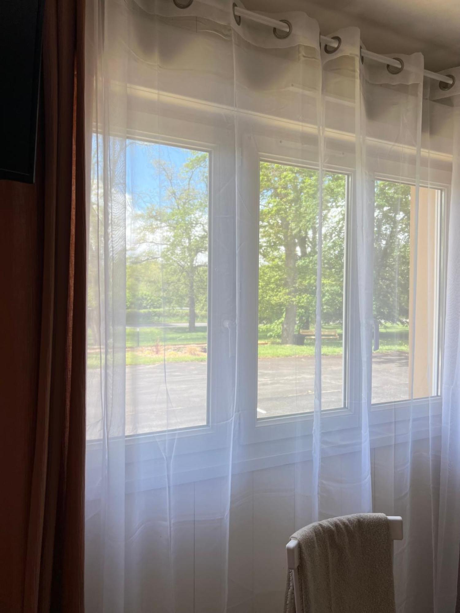 Motel Les Broussailles Mesves-sur-Loire Luaran gambar