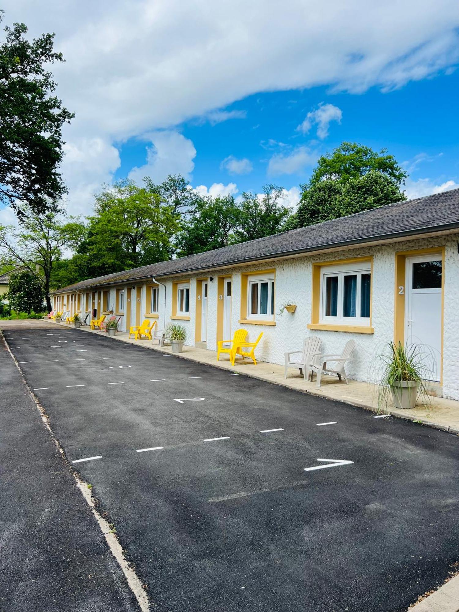 Motel Les Broussailles Mesves-sur-Loire Luaran gambar