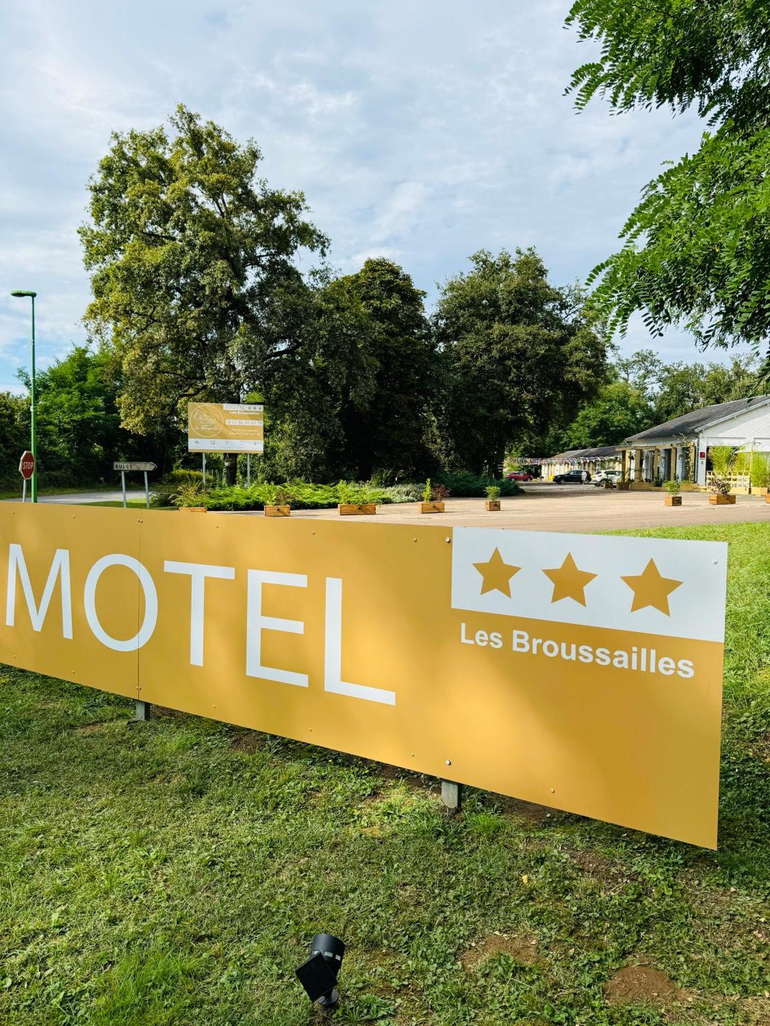 Motel Les Broussailles Mesves-sur-Loire Luaran gambar